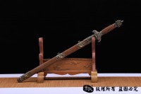 《龙行天下》 查长伟作品 收藏于陕西西安历史博物馆