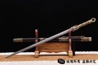 百炼钢龙王剑